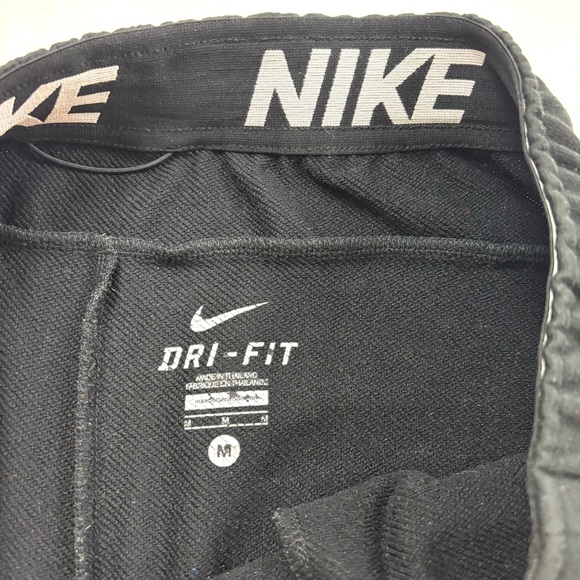 Nike Men’s Black/White Dri-FitTech Tapered Banded Bottom Jogger Pants (M) - Picture 13 of 16